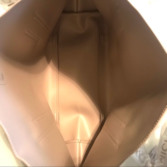 Michael Kors Tote - Picture 3 of 5